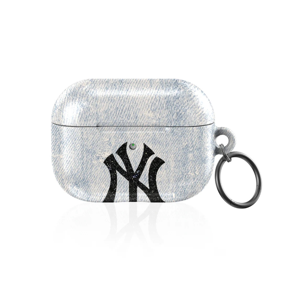 New Yorker AirPod Case - Image 5