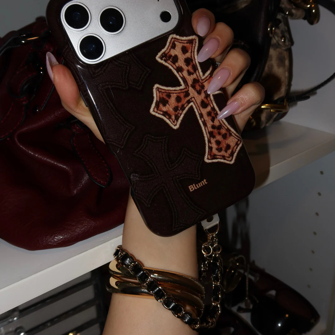 Onyx Phone Charm - Image 3