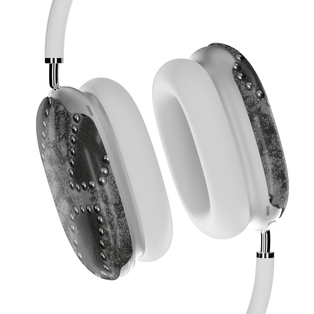 Studded Noir AirPod Max Case - Image 2