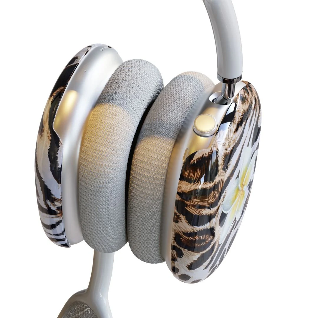Wild Bloom Airpod Max Case - Image 3